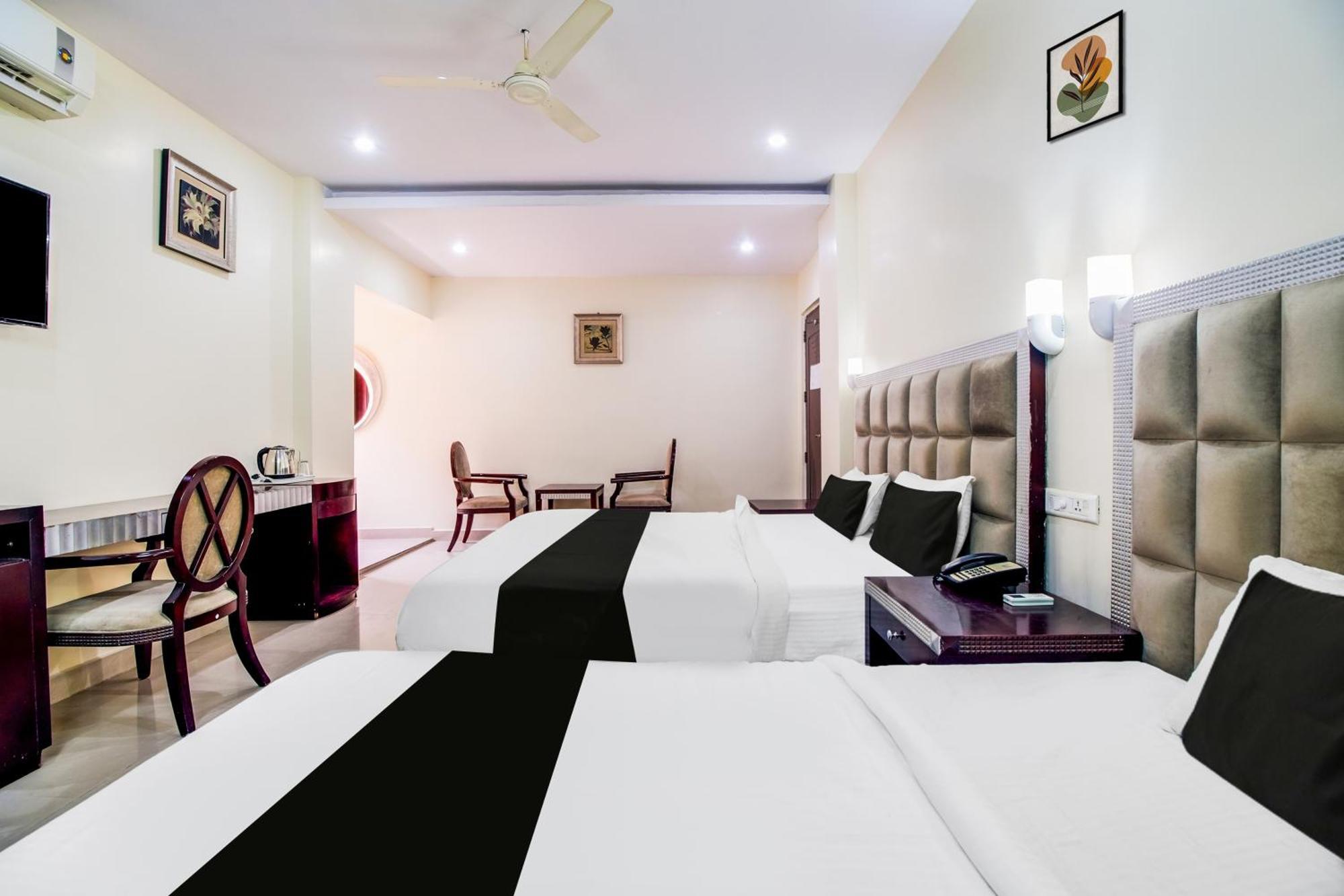 Super Townhouse Gajuwaka Near Cmr Mall Kurmannapalem Esterno foto