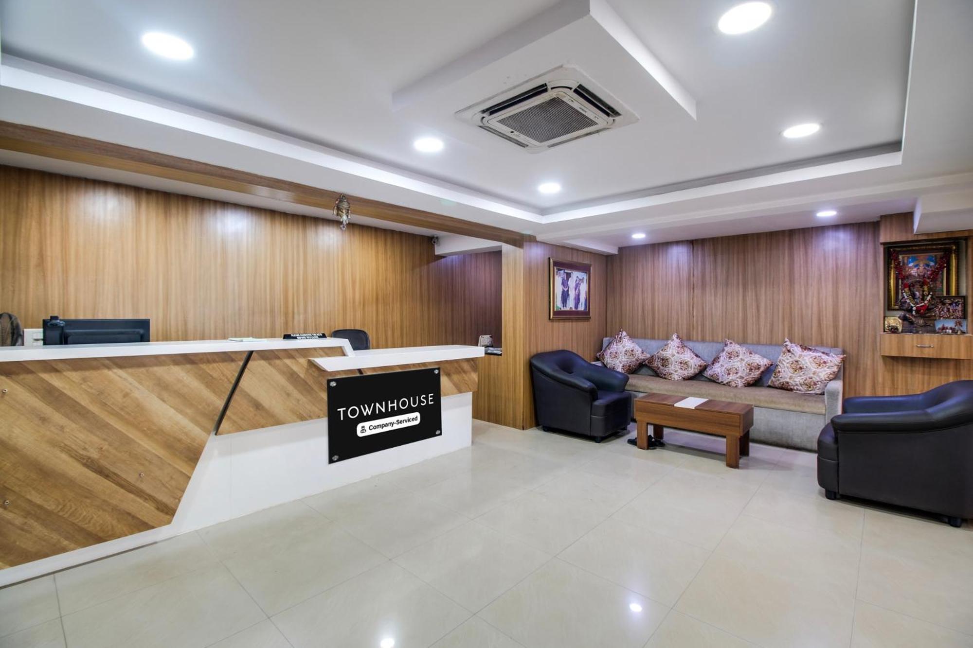 Super Townhouse Gajuwaka Near Cmr Mall Kurmannapalem Esterno foto