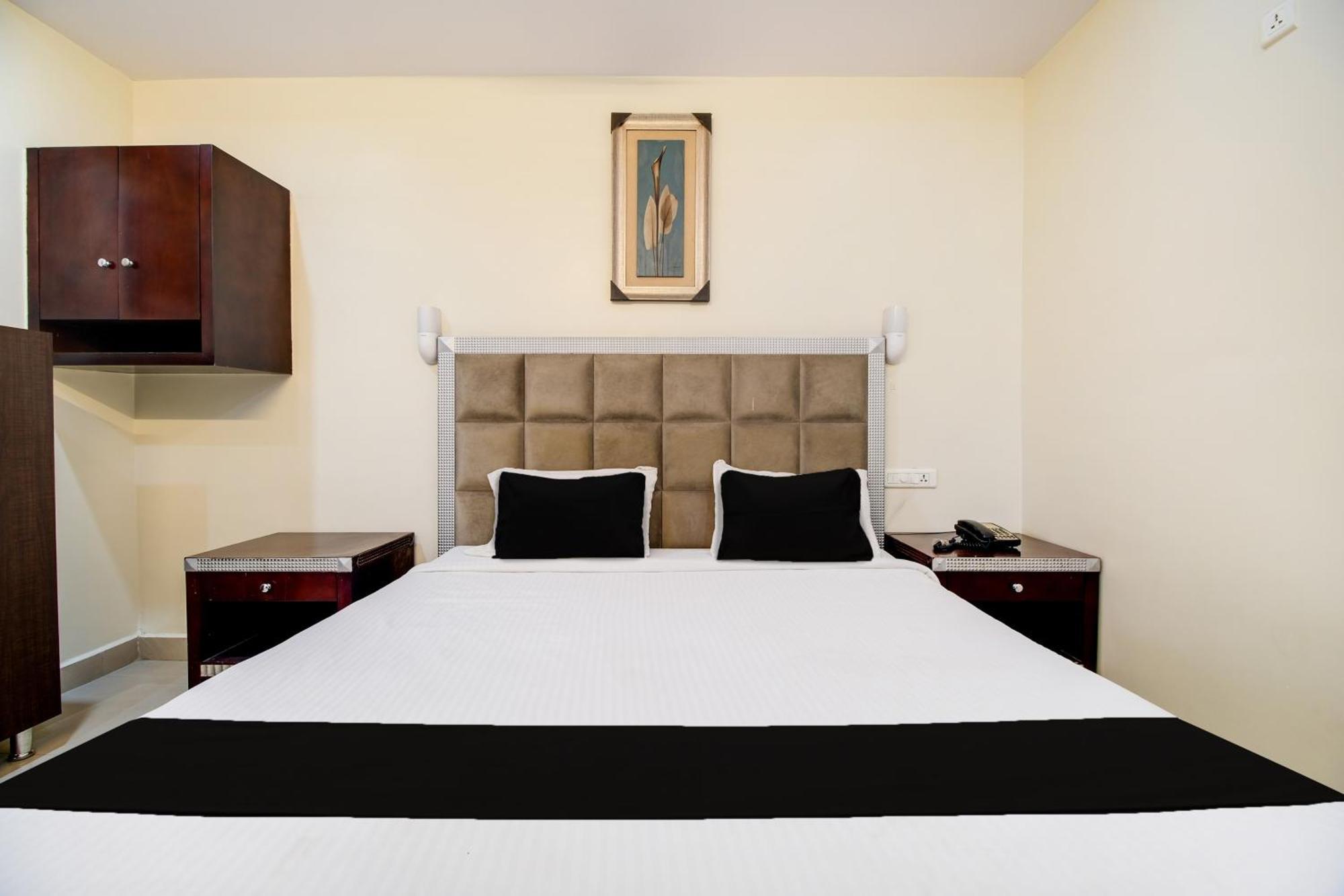 Super Townhouse Gajuwaka Near Cmr Mall Kurmannapalem Esterno foto