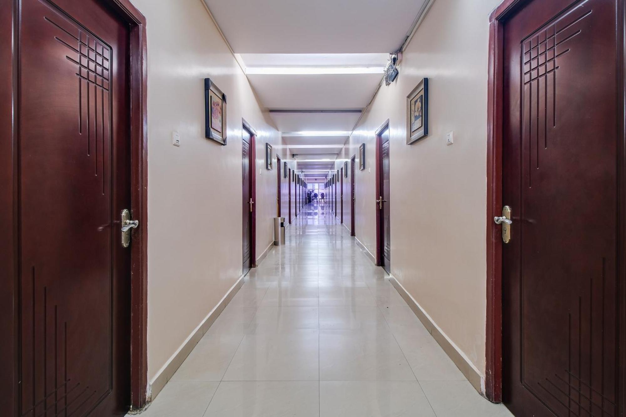 Super Townhouse Gajuwaka Near Cmr Mall Kurmannapalem Esterno foto