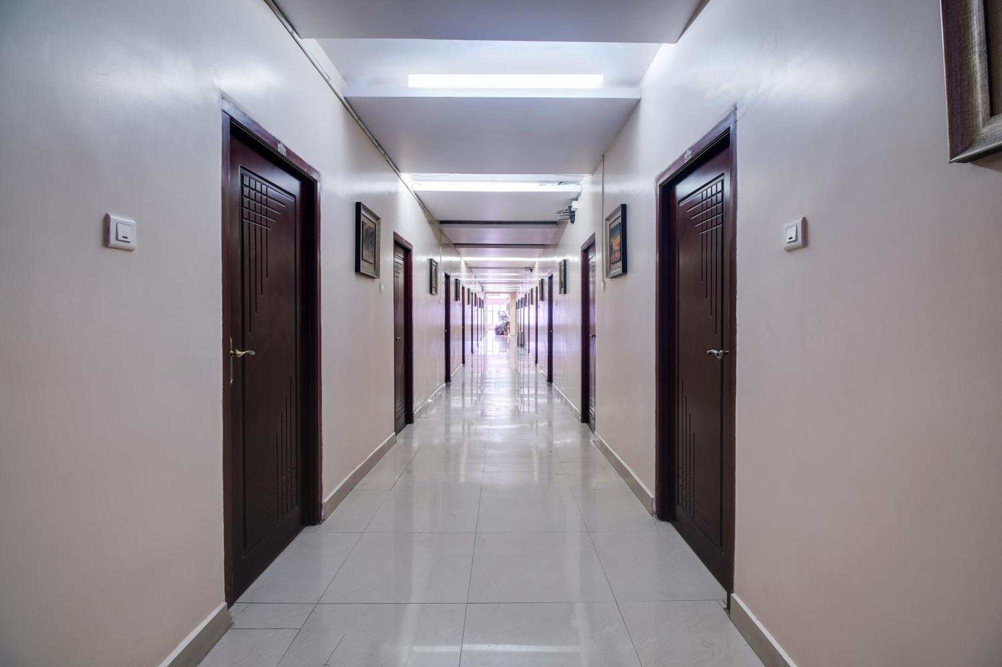 Super Townhouse Gajuwaka Near Cmr Mall Kurmannapalem Esterno foto