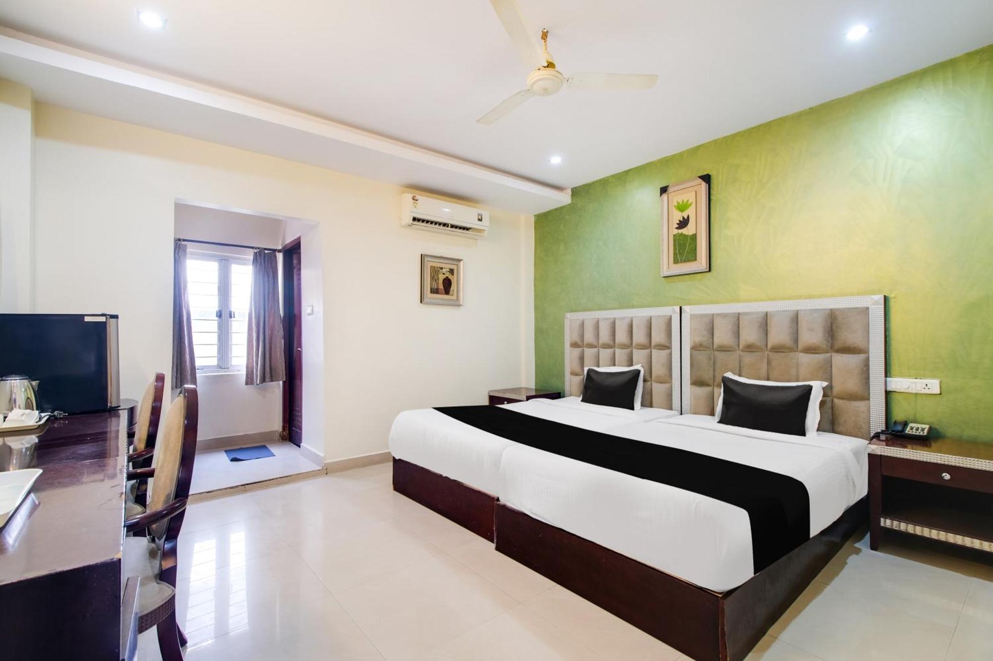 Super Townhouse Gajuwaka Near Cmr Mall Kurmannapalem Esterno foto